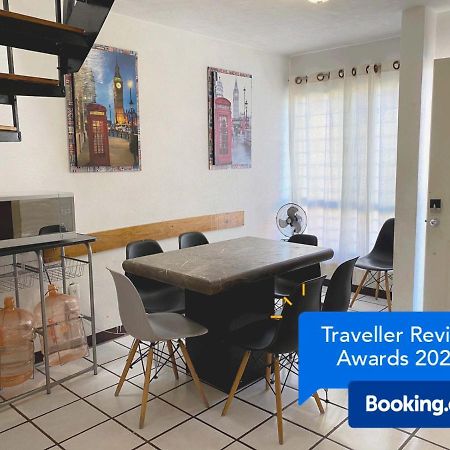 グアダラハラ Casa Ejecutivo Zona Iteso Bahia De Acapulcoヴィラ エクステリア 写真