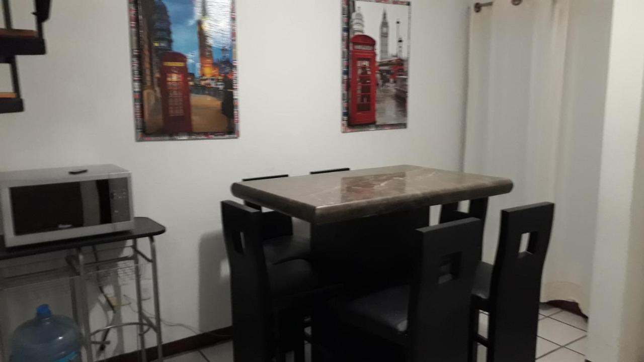 グアダラハラ Casa Ejecutivo Zona Iteso Bahia De Acapulcoヴィラ エクステリア 写真